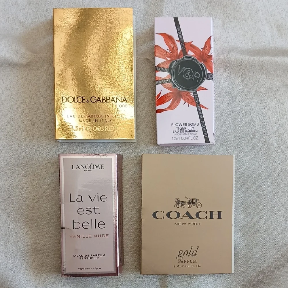 Women's Sample Set - Picture 1 of 1